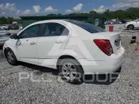 2014 Chevrolet Sonic фото