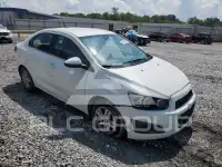 2014 Chevrolet Sonic фото