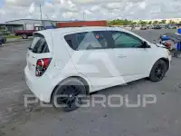 2014 Chevrolet Sonic фото