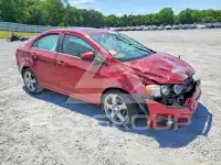 2014 Chevrolet Sonic фото