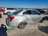 2014 Chevrolet Sonic фото
