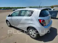 2014 Chevrolet Sonic фото