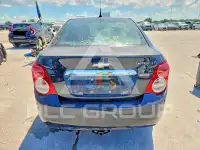 2014 Chevrolet Sonic фото