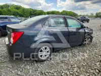 2014 Chevrolet Sonic фото