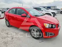 2014 Chevrolet Sonic фото