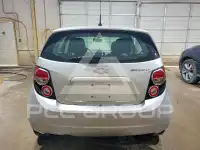 2014 Chevrolet Sonic фото