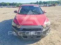 2014 Chevrolet Sonic фото