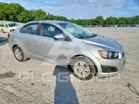 2014 Chevrolet Sonic фото