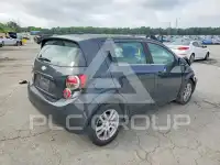 2014 Chevrolet Sonic фото
