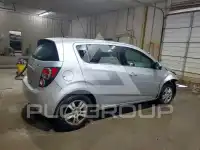 2014 Chevrolet Sonic фото