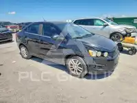 2014 Chevrolet Sonic фото