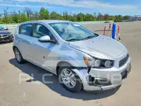 2014 Chevrolet Sonic фото