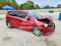 2014 Chevrolet Sonic фото