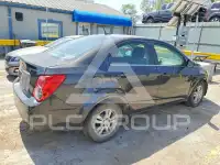2014 Chevrolet Sonic фото