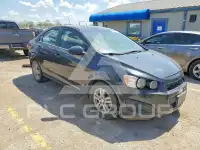 2014 Chevrolet Sonic фото