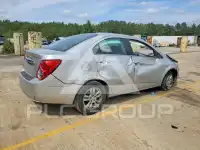 2014 Chevrolet Sonic photo
