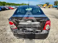 2014 Chevrolet Sonic фото