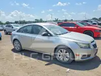 2014 Chevrolet Cruze фото