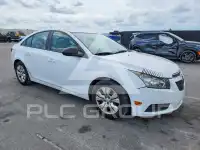 2014 Chevrolet Cruze photo