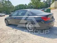2014 BMW 740 photo