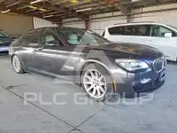 2014 BMW 750 фото