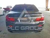 2014 BMW 750 фото