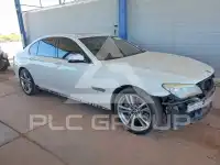 2014 BMW 750 фото