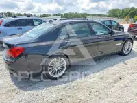 2014 BMW 750 фото