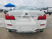 2014 BMW 750 фото