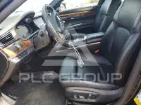 2014 BMW 750 фото