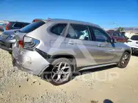 2014 BMW X1 photo