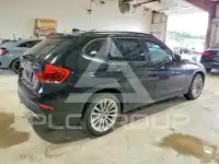 2014 BMW X1 фото