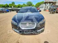 2014 Jaguar XF фото