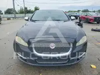 2014 Jaguar XJ photo