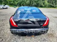 2014 Jaguar XJ photo