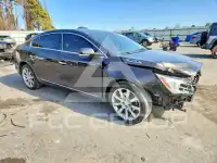 2014 Buick LACROSSE photo