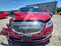 2014 Buick LACROSSE photo