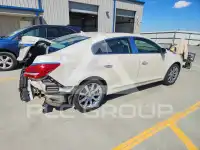 2014 Buick LACROSSE photo