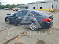2014 Infinity Q70 photo