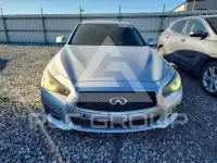 2014 Infinity Q50 фото
