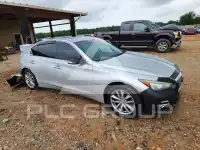 2014 Infinity Q50 photo