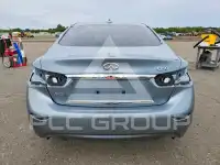 2014 Infinity Q50 фото