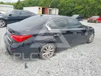 2014 Infinity Q50 photo