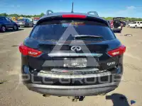 2014 Infinity QX70 photo