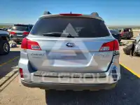 2014 Subaru Outback photo