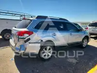 2014 Subaru Outback photo