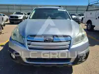 2014 Subaru Outback photo