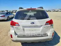 2014 Subaru Outback photo
