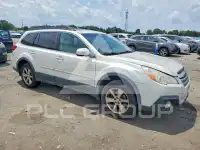 2014 Subaru Outback photo