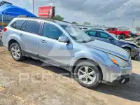 2014 Subaru Outback photo